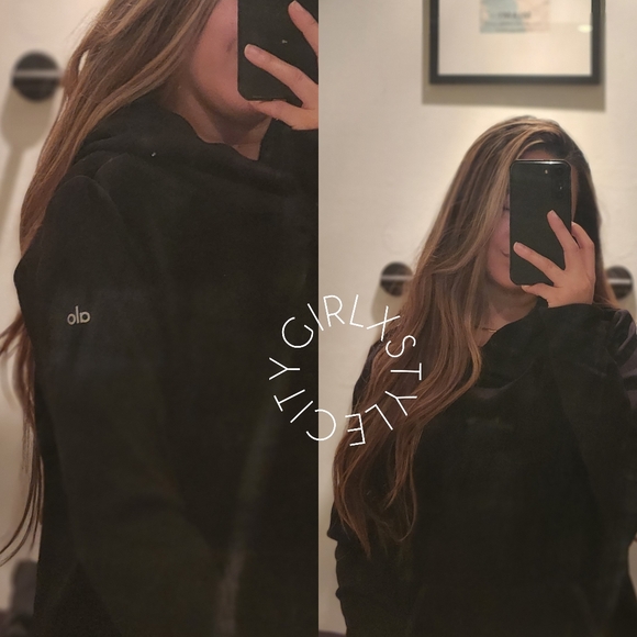 ALO Yoga Sweaters - AUTH ALO COZY HOODIE SIZE SMALL